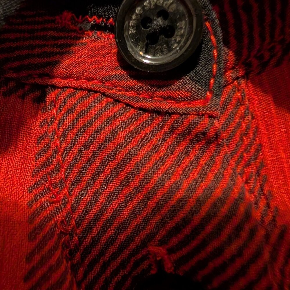 Kate Spade Plaid Silk Chiffon Ruffled Blouse, Size 10 - Picture 13 of 13